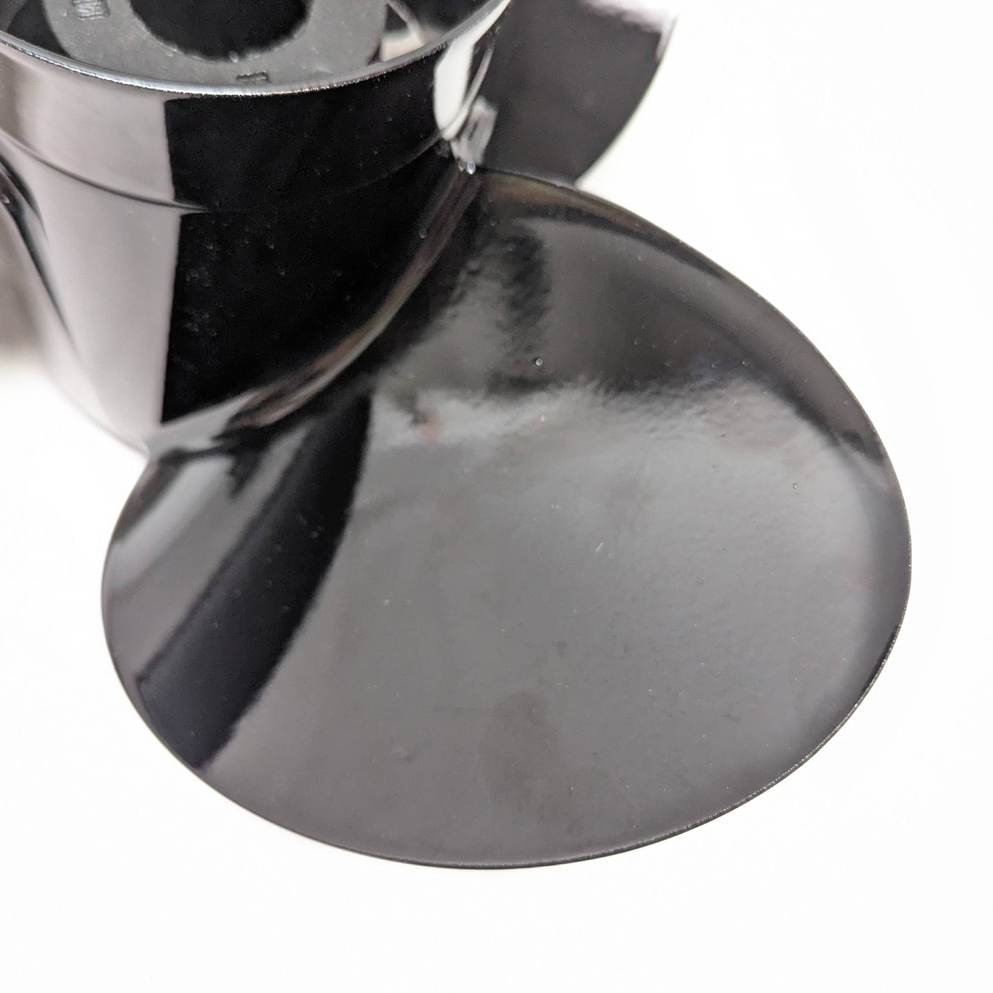 Mercury Marine / Mercruiser OEM Black Max Aluminum Propeller 15"x17"P, - Picture 7 of 12