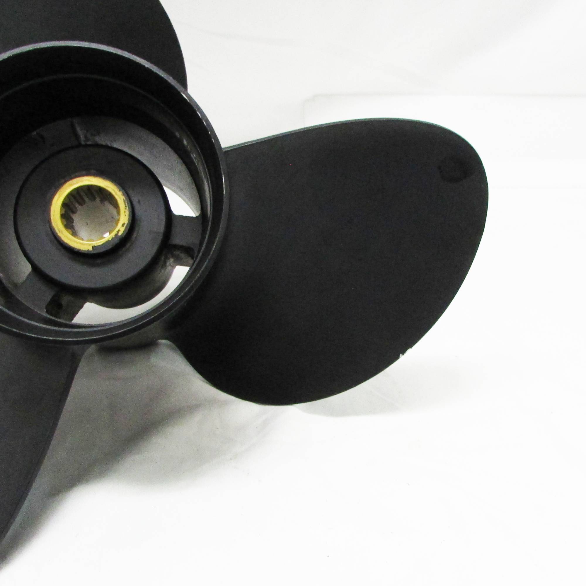 Johnson Evinrude OMC OEM Evinrude/Johnson/OMC Propeller 14.5 (1/2)x19P, 0765188 - Bild 3 von 12