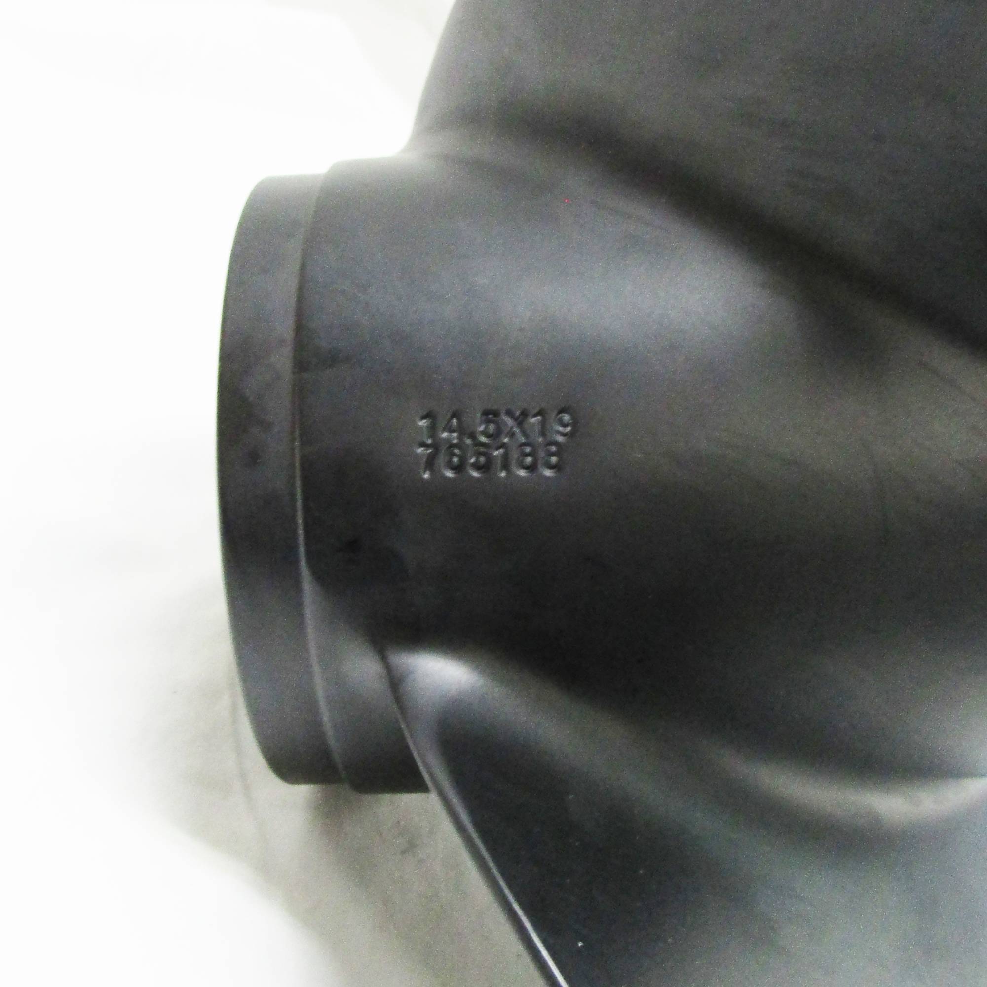 Johnson Evinrude OMC OEM Evinrude/Johnson/OMC Propeller 14.5 (1/2)x19P, 0765188 - Bild 6 von 12